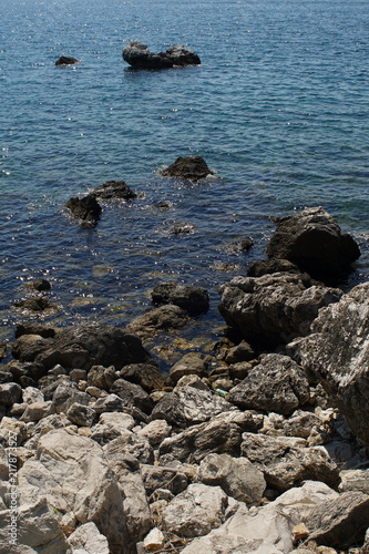Rocky bay with giant boulders daytime