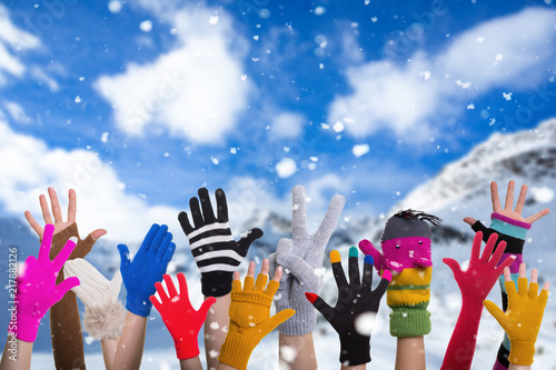 winter hands gloves