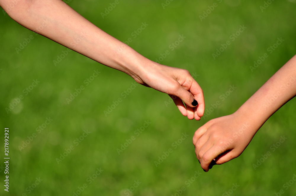 Hold my hand Hold my hand
