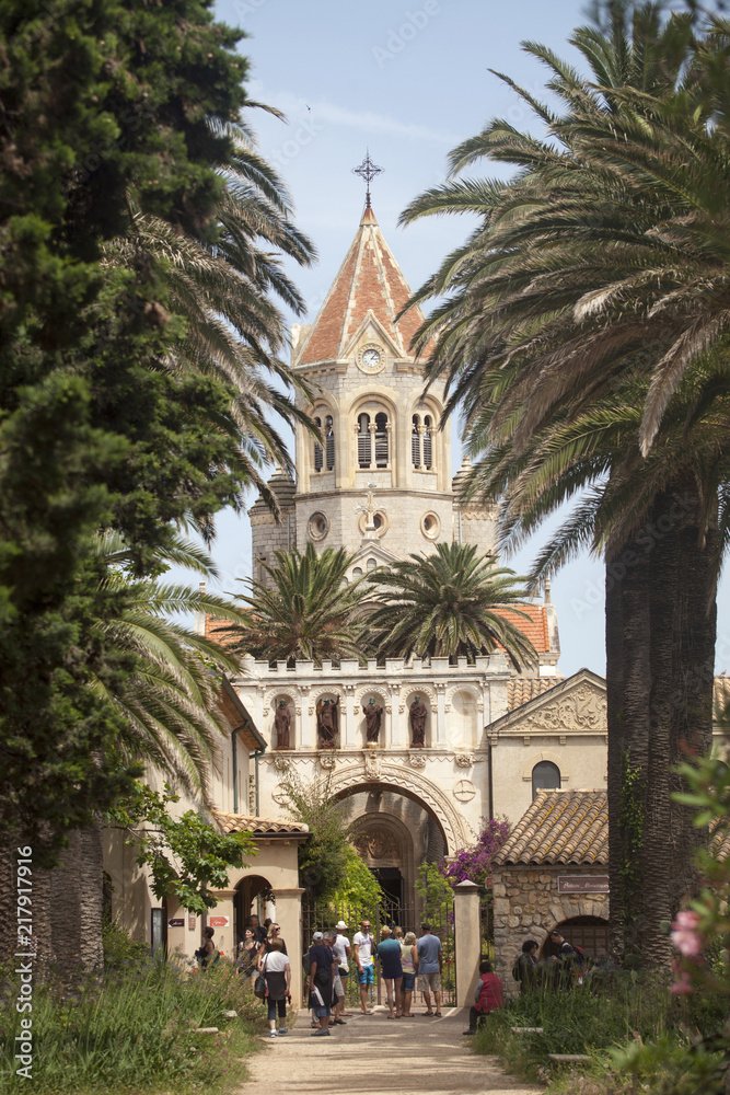 Francia, Cannes, isola di Saint Honorat, abbazia di Lerino.