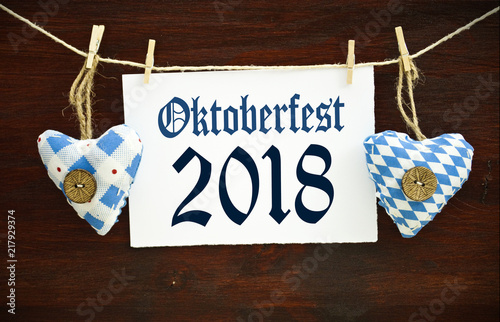 Kreidetafel Tafel Schild mit Oktoberfest Wiesn 2018
