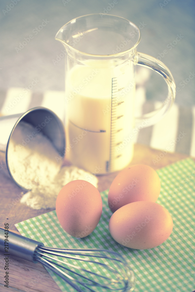 oeuf farine,préparation gâteau, crêpe oeuf farine,préparation gâteau, crêpe