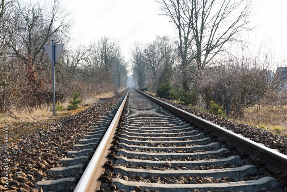 Train tracks to the infinite bahngleise ins unendliche