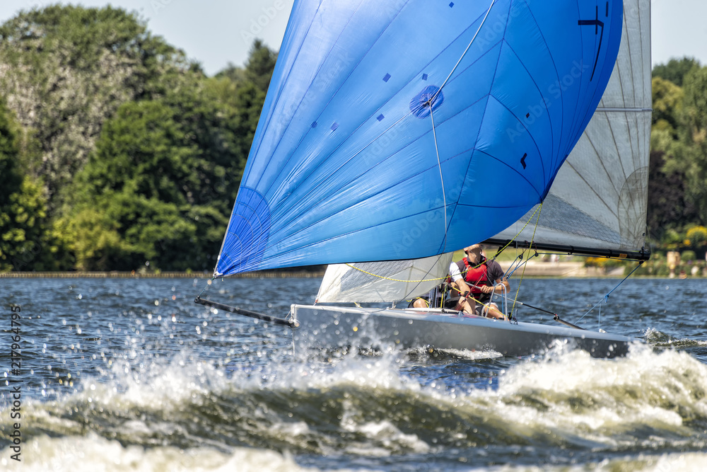 Fototapeta premium Segelboot bei einer Regatta