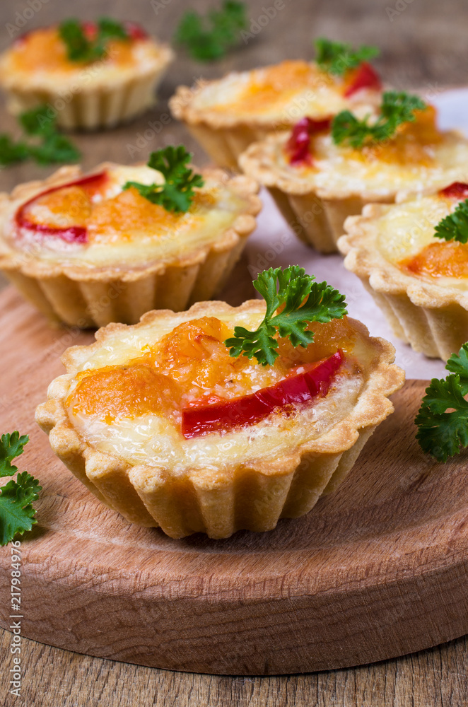 Tartlets with vegetables Tartlets with vegetables