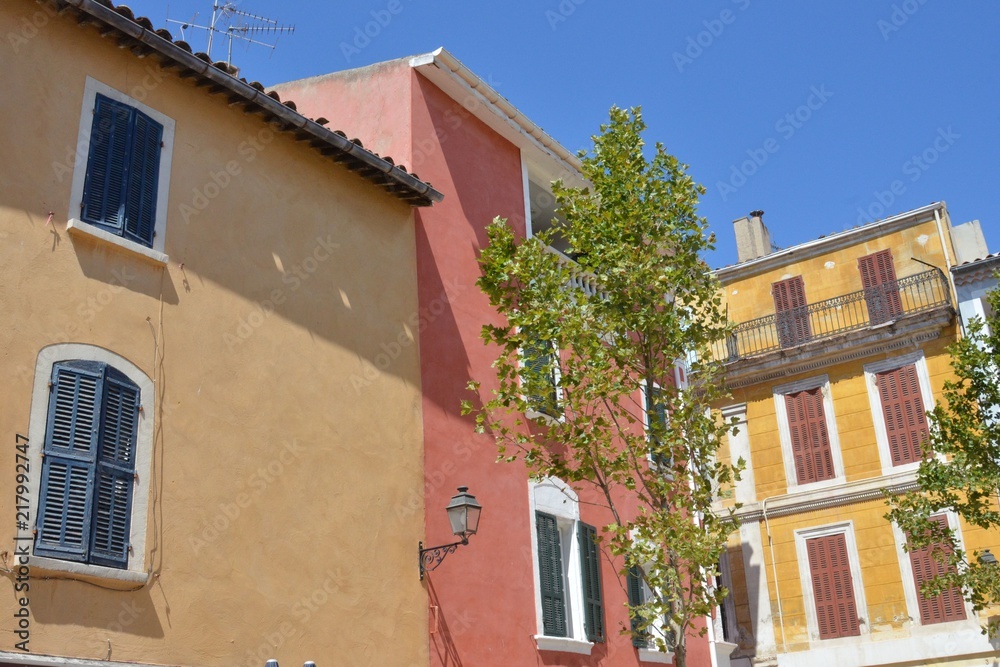 Traditionnelles maisons, Martigues, South of France