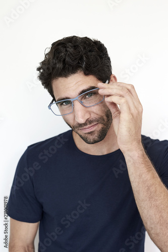 Wallpaper Mural Handsome dude in spectacles, portrait Torontodigital.ca