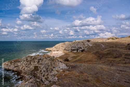 Wild beach on the Black Sea in the Crimea © StockAleksey