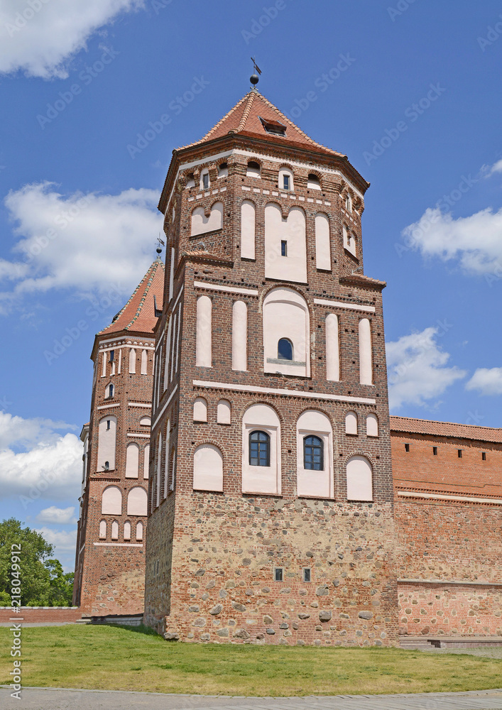 The Mir castle complex is a unique monument of the national culture of Belarus. 