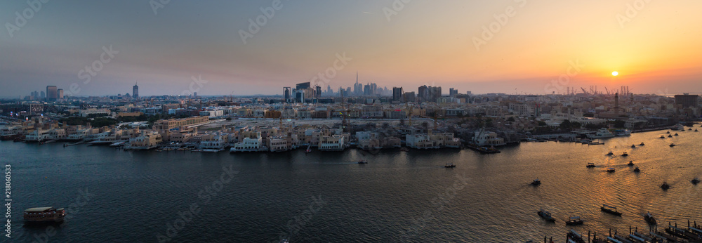 Fototapeta premium Panoramic view of Dubai from a Deira skyscraper