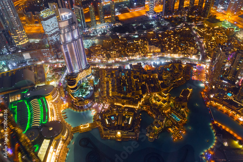 Fototapeta Naklejka Na Ścianę i Meble -  Dubai downtown night scene with city lights.