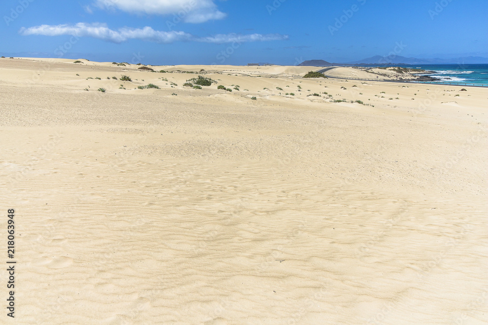Endless and wide sand dunes, Dunas de Corralejo, Fuerteventura Endless and wide sand dunes, Dunas de Corralejo, Fuerteventura