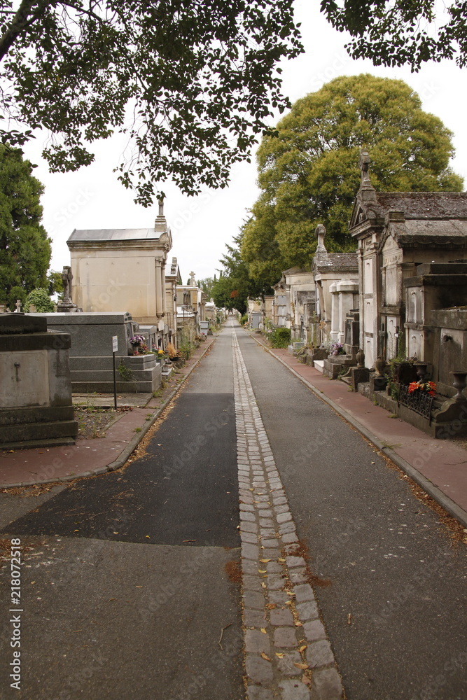 Cimetière de Terre Cabade à Toulouse, Haute Garonne Cimetière de Terre Cabade à Toulouse, Haute Garonne