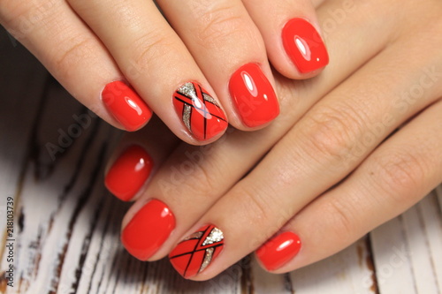 fashionable red manicure