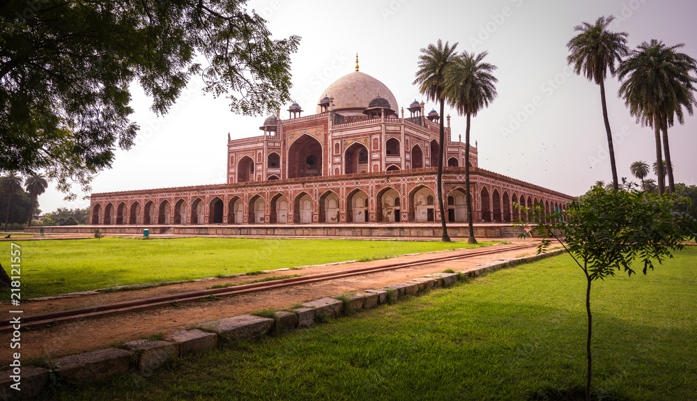 Mughal Architecture at Humayu's tomb built in 1570 world's first garden tomb