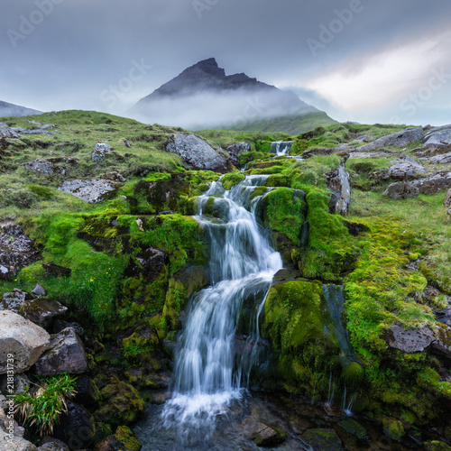 Fototapeta Naklejka Na Ścianę i Meble -  Beautiful little waterfall near Eiði, Faroe Islands