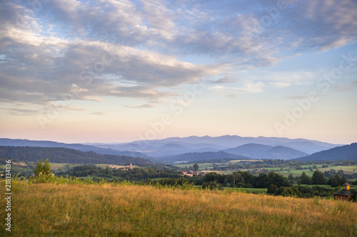 Bieszczady, widok na Lutowiska i Bieszczady wysokie