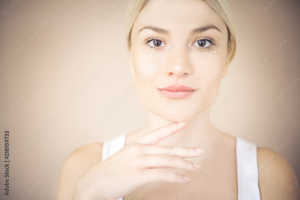 Naklejka premium Beauty face with moisturizer