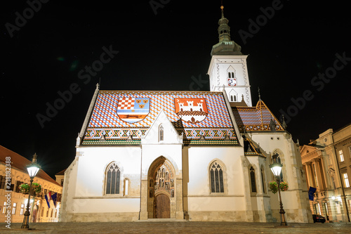 St. Markus Kirche bei Nacht in Zagreb Kroatien