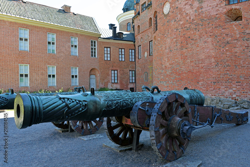 schwere Kanonen im Schloss Gripsholm
