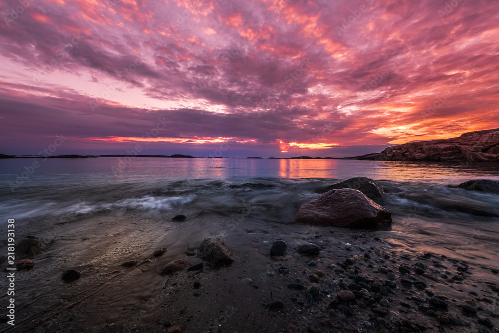 Obraz premium sunset landscape water