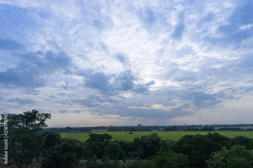 空・雲・畑・田舎・街並み