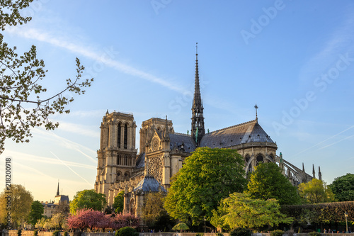 Sonnenuntergang Notre-Dame in Paris Frankreich