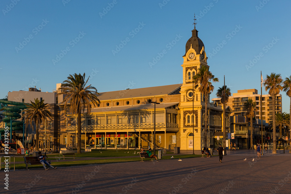 Glenelg, Town Hall