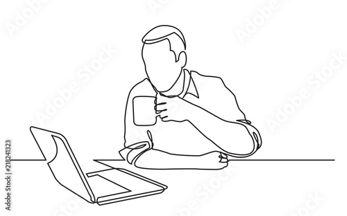 continuous line drawing of sitting man watching laptop computer drinking coffee