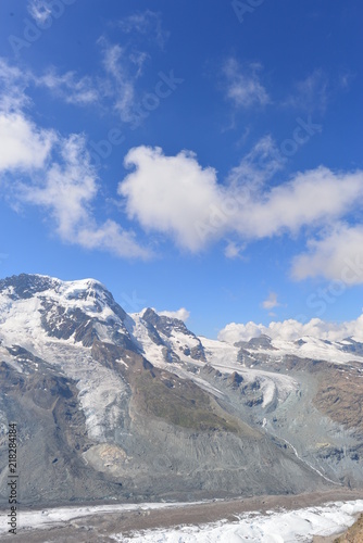 Gebirgsmassiv Monte Rosa in den Walliser Alpen  © Ilhan Balta