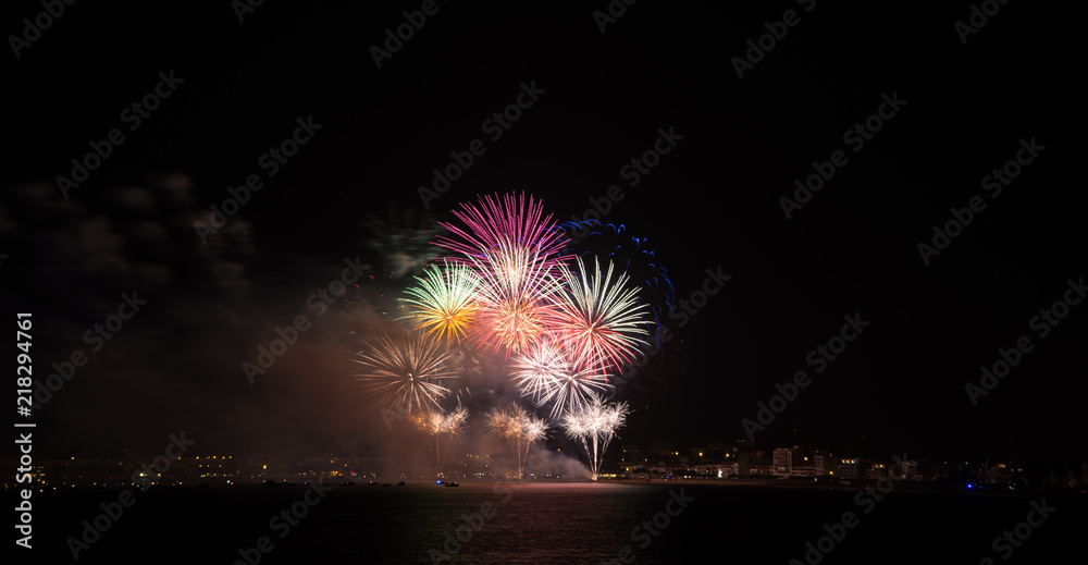 Feux d'artifices Royan Charente Maritime France Feux d'artifices Royan Charente Maritime France