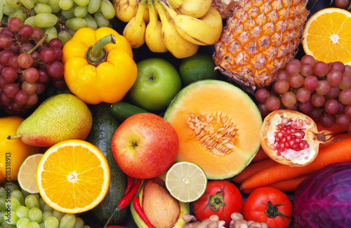 Fototapeta Naklejka Na Ścianę i Meble -  Fresh fruits and vegetables as healthy and natural food