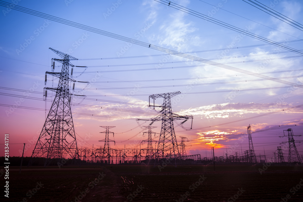 Fototapeta premium Transmission tower in the evening