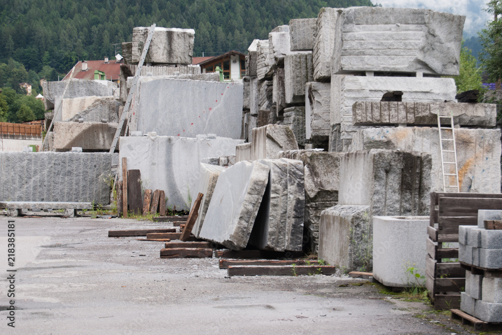 Large blocks of rough granite in a quarry
