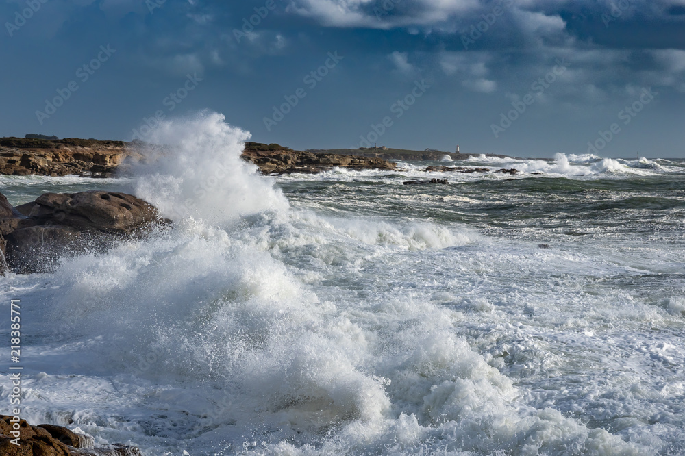 Sturm an der Atlantikküste vor Le Courégant