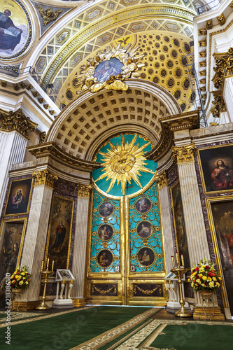 Trinity Cathedral of the Alexander Nevsky Lavra, Interior with the Royal Doors. Saint-Petersburg, Russia