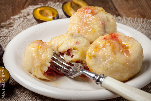 Fotografie Sweet plum dumplings.