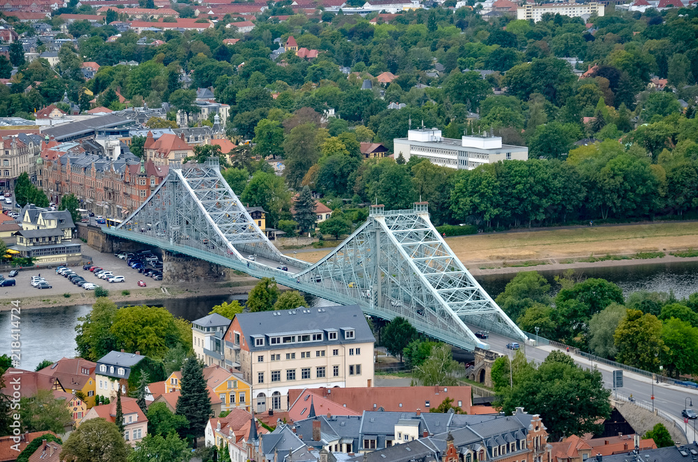 Plakat Słynny most „Błękitny Cud” w Dreźnie