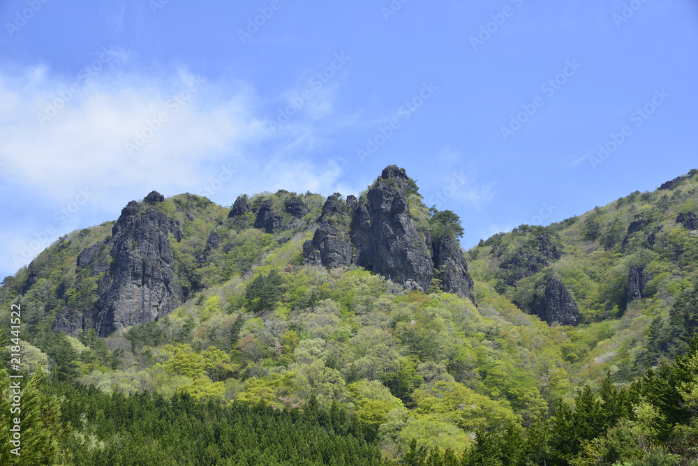 青空と岩山 青空と岩山