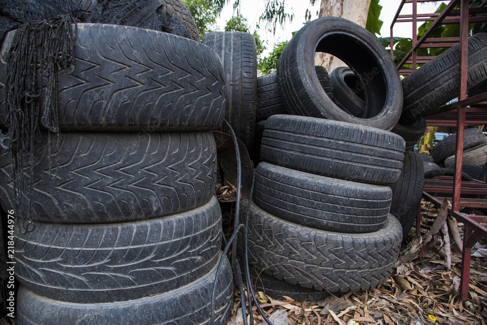 Obraz premium Old tires