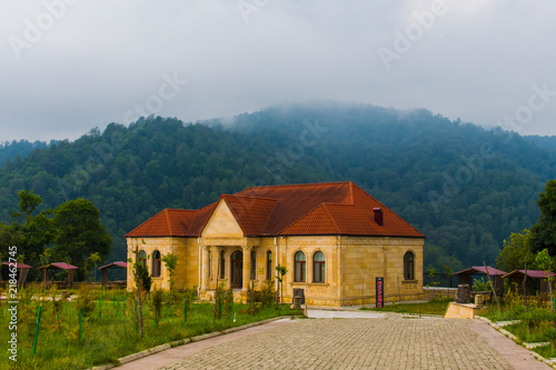Wallpaper Mural house in the highlands Torontodigital.ca