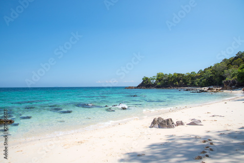 Fototapeta Naklejka Na Ścianę i Meble -  Landscape view of beautiful beach, sea sand sun at Lipe, Sa Toon province in south of Thailand with blue sky and white beach for relax, vacation and your long holidays to driving scuba tropical Island