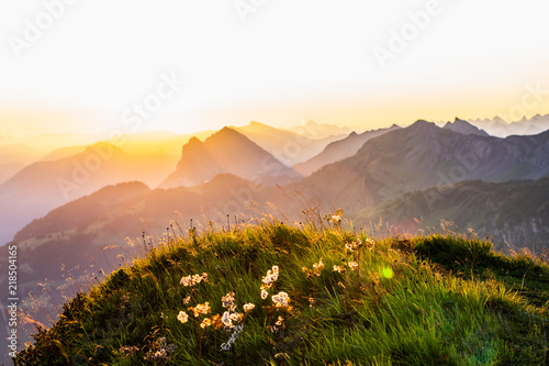 Photos Sunrise in Mountains