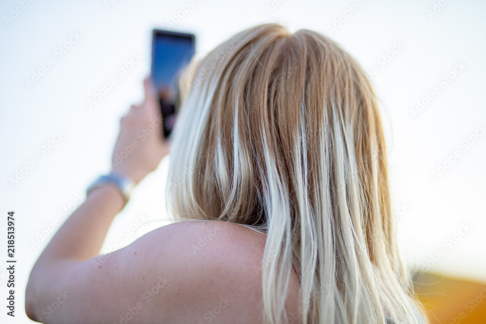 Fototapeta premium Smiling in the sun