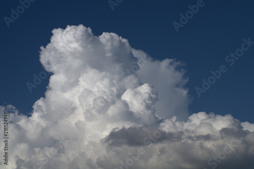 cloud,cloudscape,white,sky,nature,cumulus,storm,air,weather