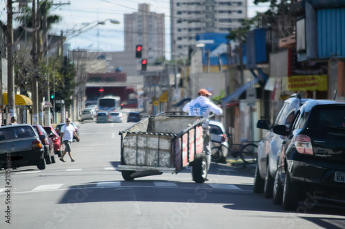 Carroça no transito