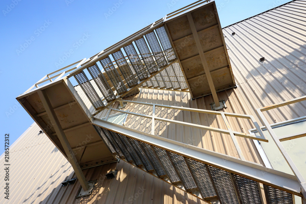 Fototapeta premium stairway veied from ground