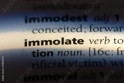 immolate