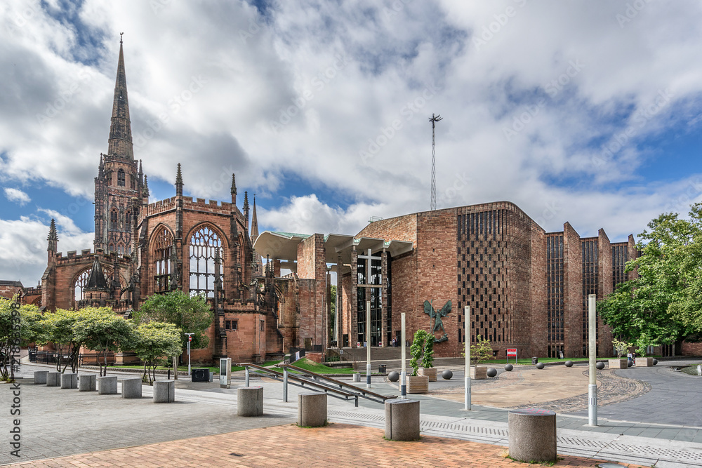 Fototapeta premium Coventry Cathedral in Warwickshire Engalnd