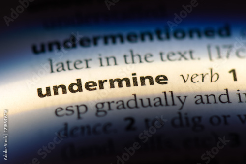 Fotografía undermine